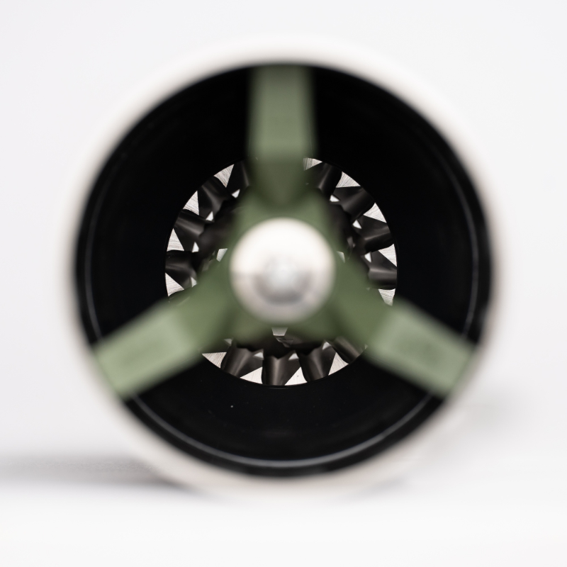 Comandante C40 Lab Series Tigershark - Image 5