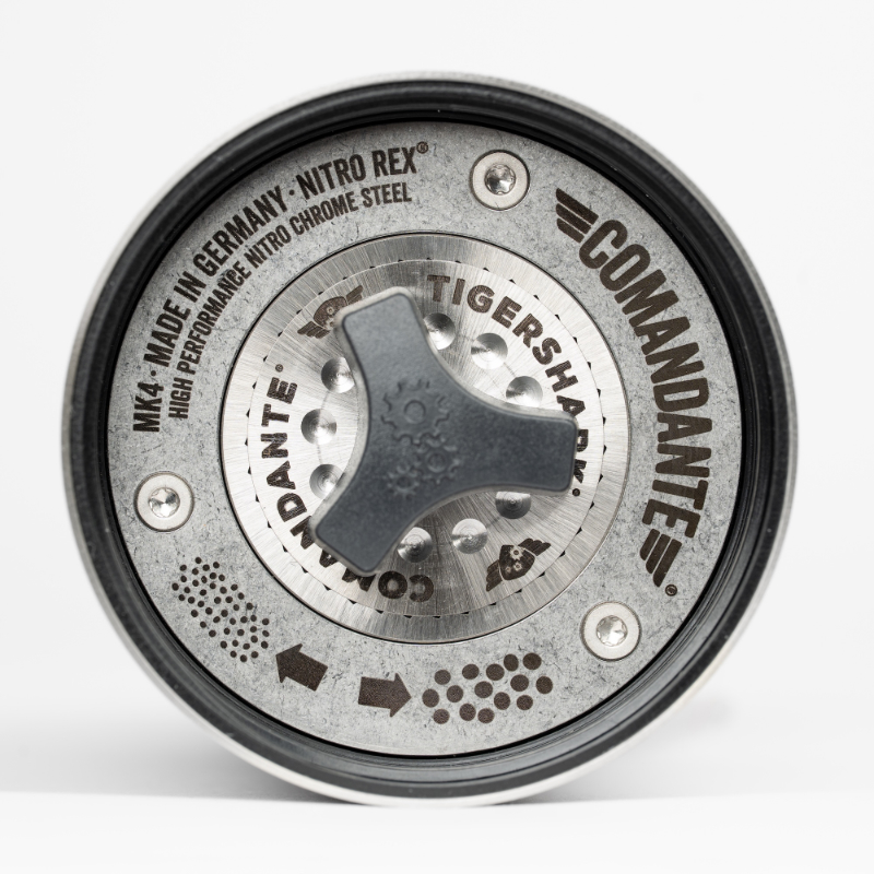 Comandante C40 Lab Series Tigershark - Image 6